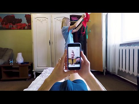 ❤️ आई घरी येण्यापूर्वी सावत्र बहिणीने तिच्या भावाला सह केले ❤️  mr.com-porn-mz.ru वर  ☑